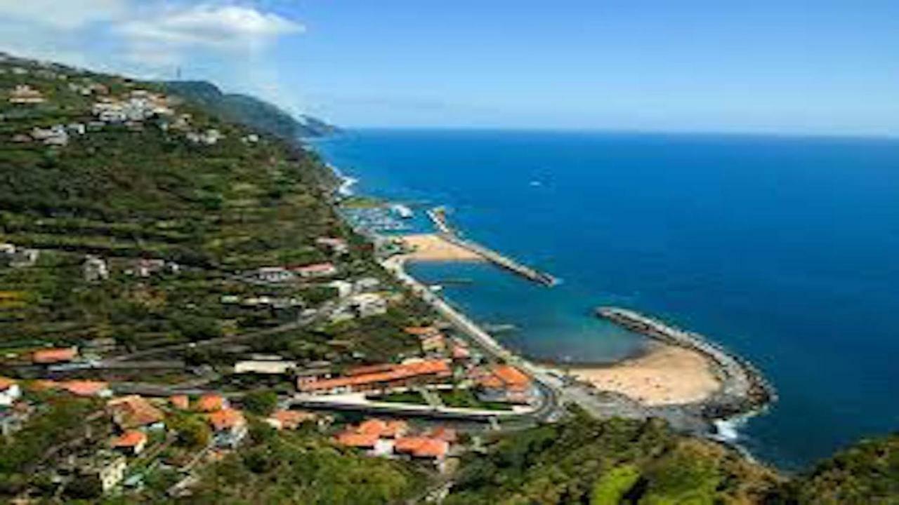 The Best Sea View In Madeira - Casa Farol Faja da Ovelha Exterior photo