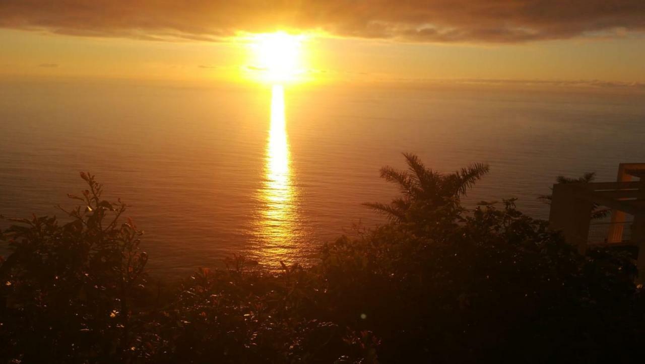 The Best Sea View In Madeira - Casa Farol Faja da Ovelha Exterior photo